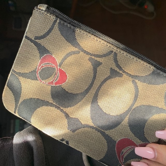 Coach wristlet - Picture 2 of 3